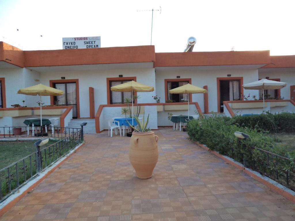 Daydream Hill Hotel Stavros  Ngoại thất bức ảnh